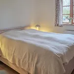 Сasa de vacaciones 3 Bedroom Cozy In *