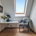 3 Bedroom Cozy In *
