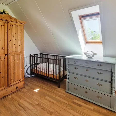 3 Bedroom Cozy In בית נופש