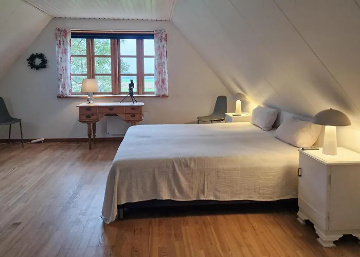 Holiday home 3 Bedroom Cozy In