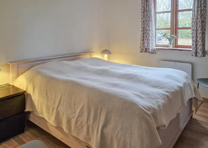 Holiday home 3 Bedroom Cozy In *