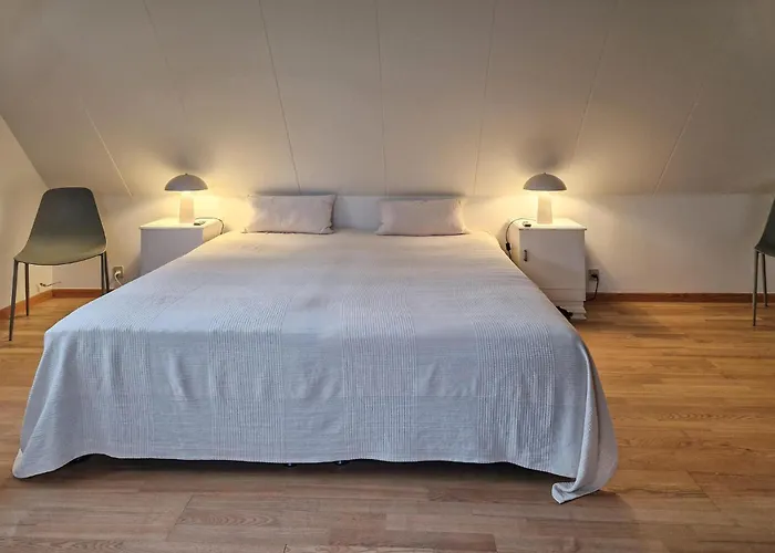 3 Bedroom Cozy In Holiday home Vra